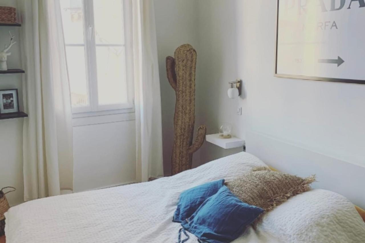 Apartment And Quiet 52 M In The Center